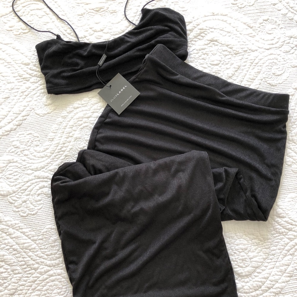 Two-Piece Bodycon Crop Top and Skirt